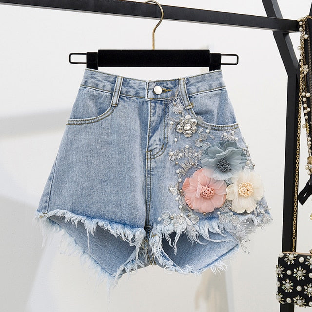 2020 Summer Women 2 Piece Sets Embroidery 3D Flower T-shirt + Denim Shorts Sets Vintage Beading Shorts Sets