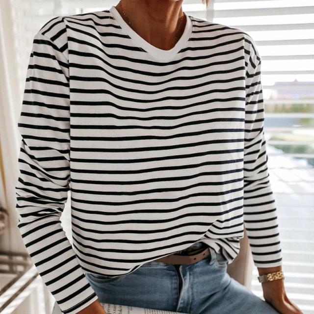 Women Fashion Black And White Striped Blouse Shirt Casual Long Sleeve O-neck Soft Korean Shirt Ladies Women T-Shirt Autumn 2021