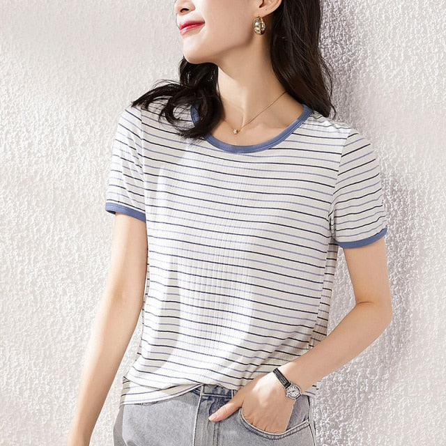 Women Black And White Stripes O Neck Casual Tops Long Sleeve Loose Pullover T-shirt 2021 Srping New Fashion Korea Shirt